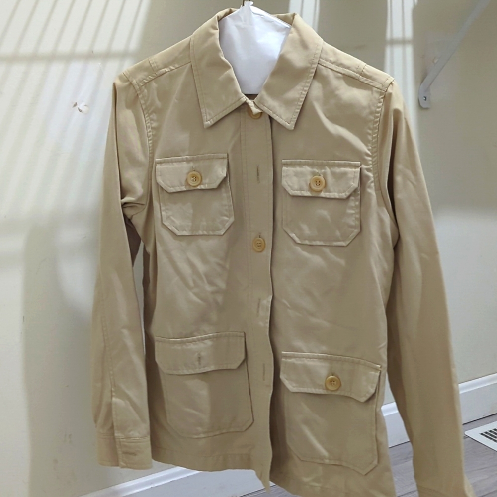 Woman's Charter Club size 4 light jacket